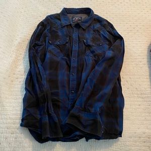 AE Men’s Vintage Fit Pearl Snap